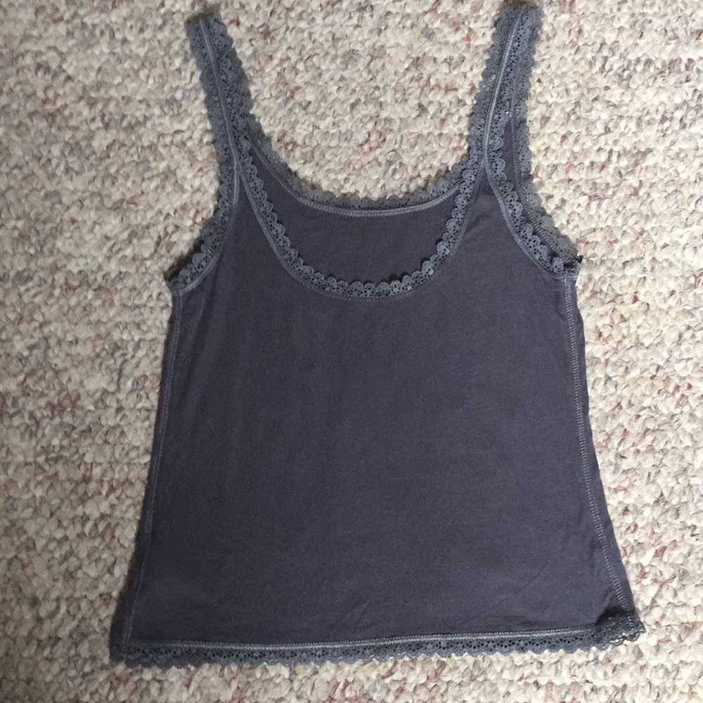 Tank tops - Picture 2 of 5
